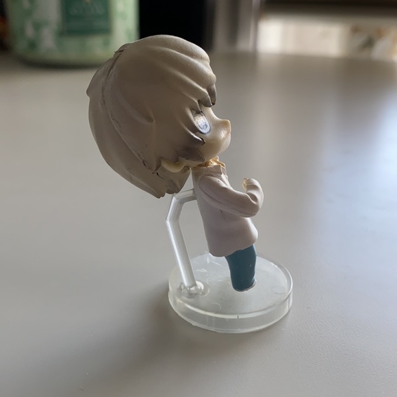 ❣️Free w Purchase | Death Note Near Figure - Picture 4 of 5